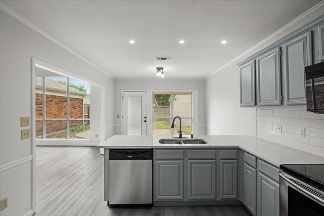 1116 Buckeye Drive, Mesquite, TX 75181