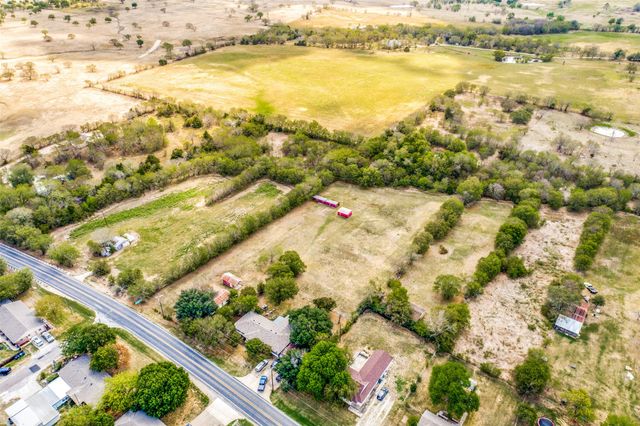 115 E Main Street, Gunter, TX 75058