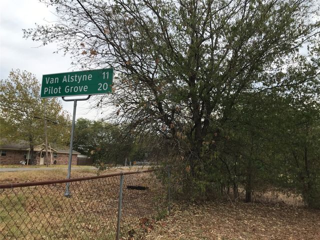 115 E Main Street, Gunter, TX 75058