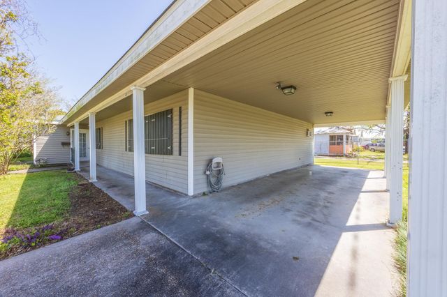 151 Barrilleaux Street, Lockport, LA 70374