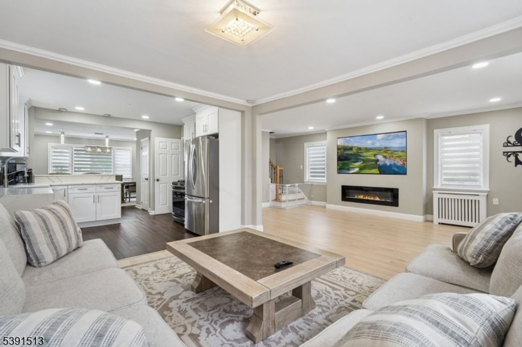198 W Passaic Ave, Bloomfield Twp., NJ 07003
