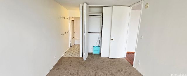 400 Hobron Lane 2412, Honolulu, HI 96815