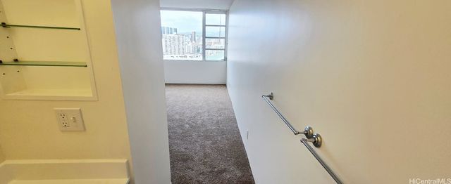 400 Hobron Lane 2412, Honolulu, HI 96815