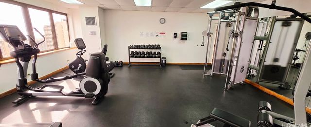 400 Hobron Lane 2412, Honolulu, HI 96815