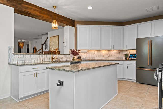 8697 Stackstone, Schertz, TX 78154