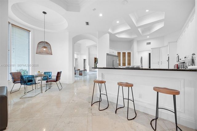 10430 Kestrel Street, Plantation, FL 33324
