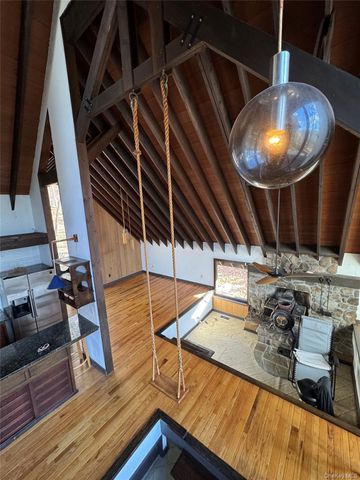 69 Shore Drive, Blooming Grove, NY 10914