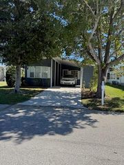 11 Orinco Road, Port St Lucie, FL 34952