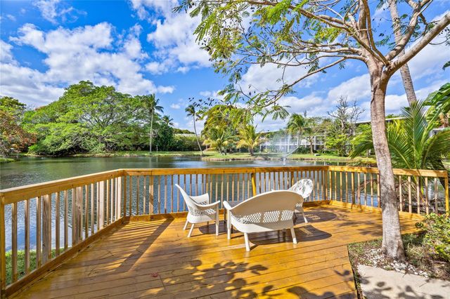 777 SE 2nd Avenue A205, Deerfield Beach, FL 33441