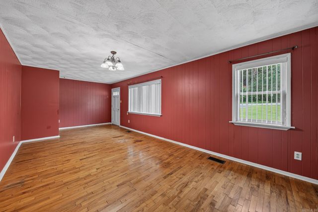 6821 Old Tom Box, Jacksonville, AR 72076