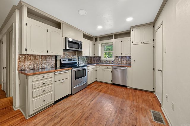 6821 Old Tom Box, Jacksonville, AR 72076
