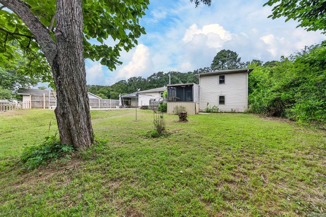 6821 Old Tom Box, Jacksonville, AR 72076