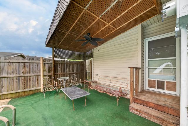 6821 Old Tom Box, Jacksonville, AR 72076