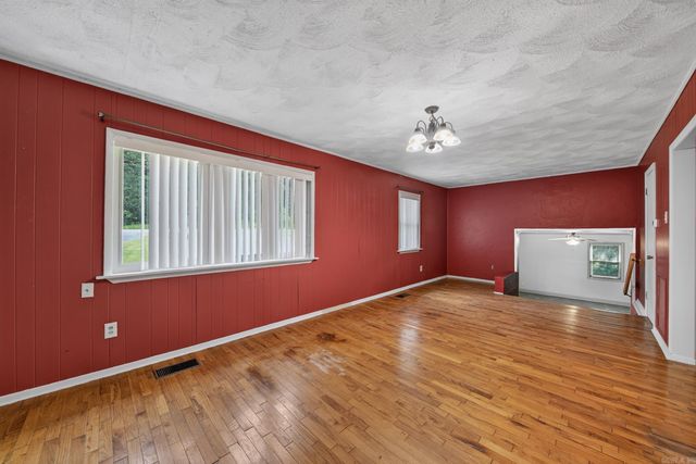 6821 Old Tom Box, Jacksonville, AR 72076