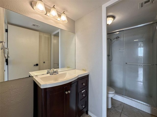 2016 Main Street 1502, Houston, TX 77002