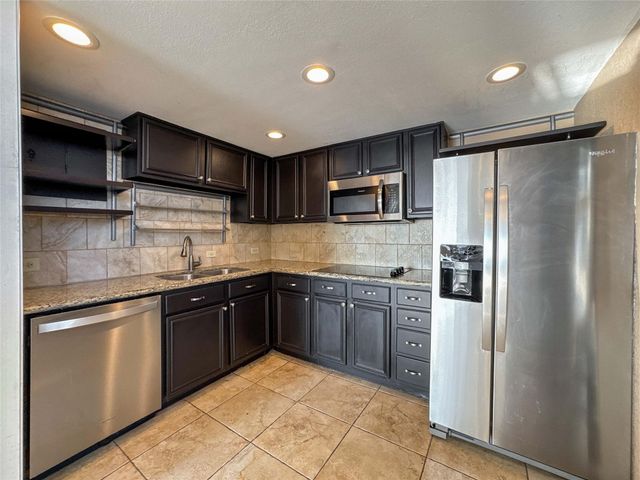 2016 Main Street 1502, Houston, TX 77002