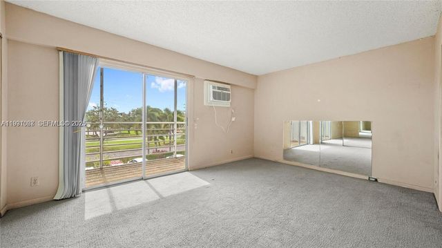 79 Suffolk B 79, Boca Raton, FL 33434