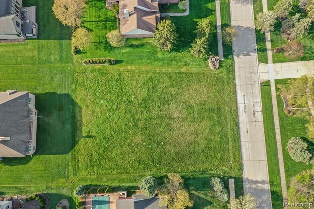23249 Chicory Road, Grosse Ile, MI 48138