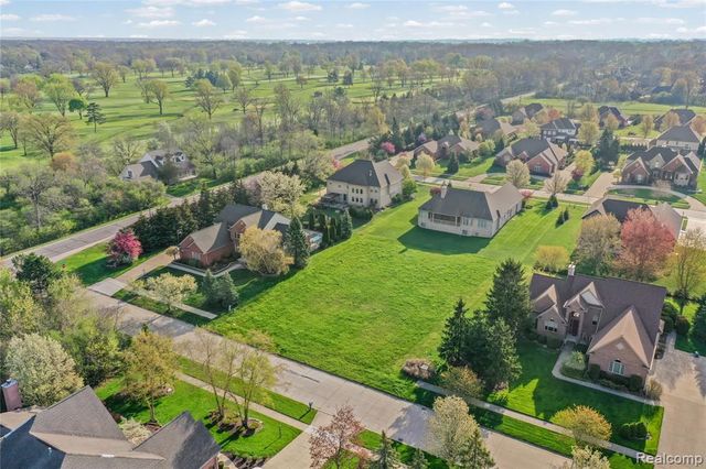 23249 Chicory Road, Grosse Ile, MI 48138