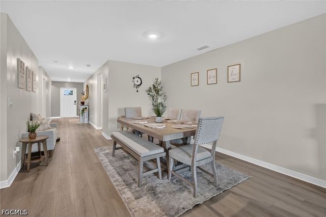 849 Sea Urchin CIR, Fort Myers, FL 33913