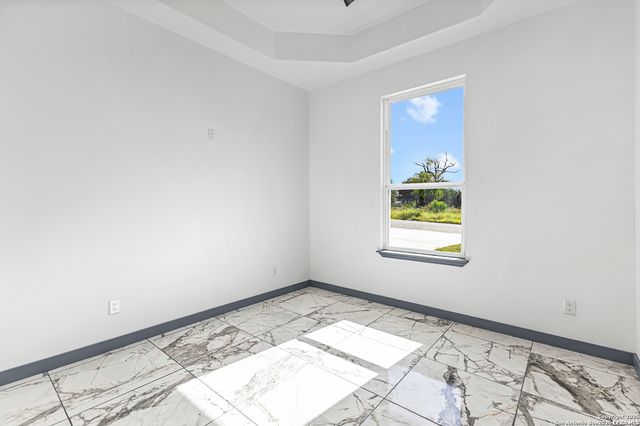 133 Flor Del Sol, San Antonio, TX 78264