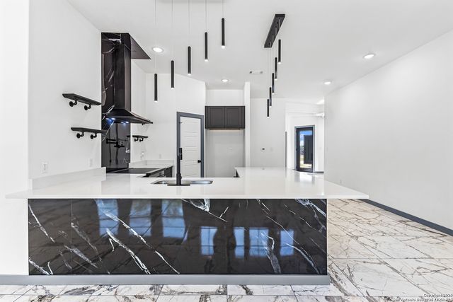 133 Flor Del Sol, San Antonio, TX 78264