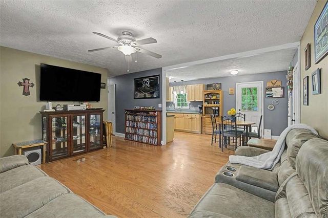 235 N Bellview Road, Aragon, GA 30104