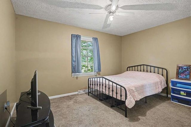 235 N Bellview Road, Aragon, GA 30104
