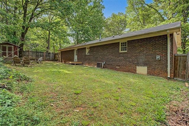 235 N Bellview Road, Aragon, GA 30104