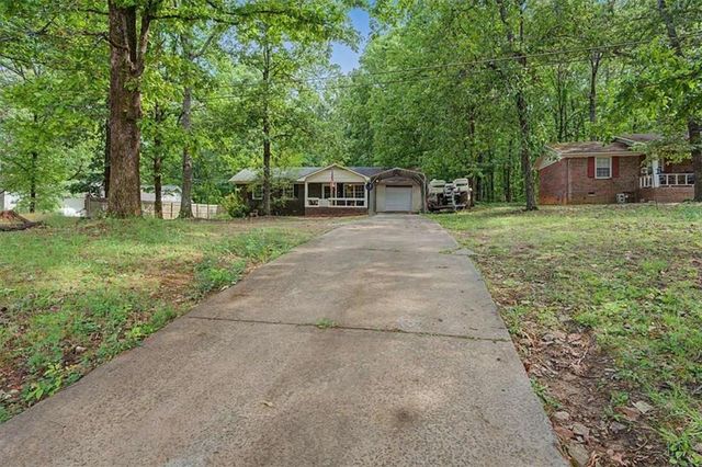 235 N Bellview Road, Aragon, GA 30104