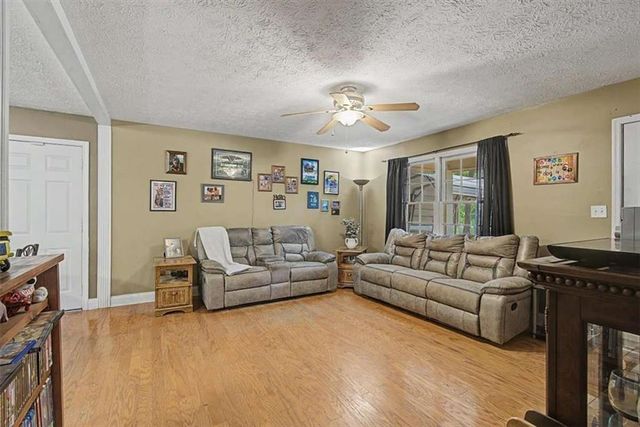 235 N Bellview Road, Aragon, GA 30104