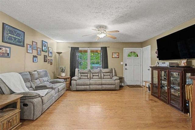 235 N Bellview Road, Aragon, GA 30104