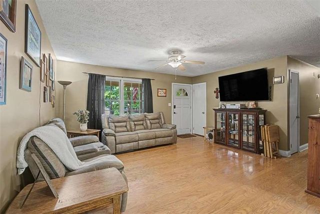 235 N Bellview Road, Aragon, GA 30104