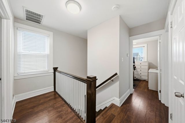 1116 Seib Ave, Elizabeth City, NJ 07202