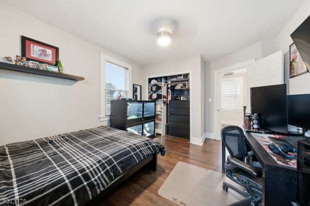1116 Seib Ave, Elizabeth City, NJ 07202