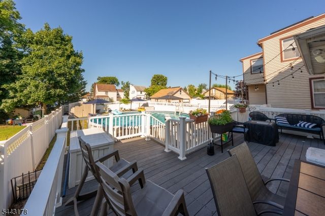 1116 Seib Ave, Elizabeth City, NJ 07202