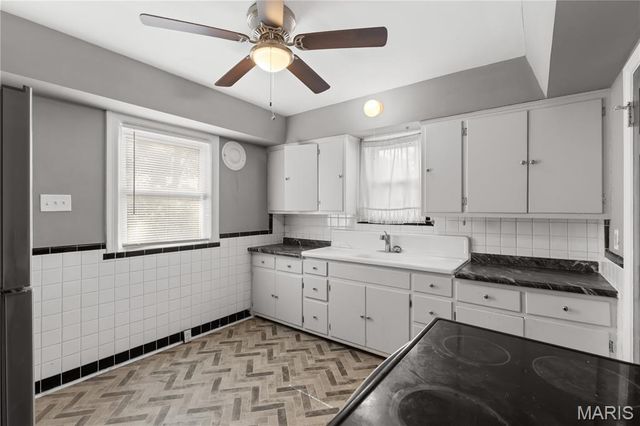 10050 Diamond Drive, Riverview, MO 63137