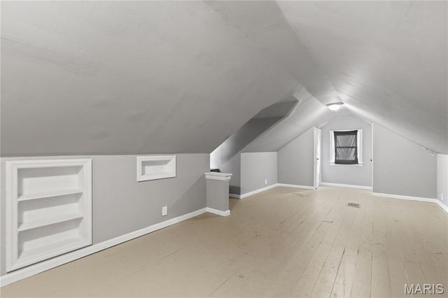 10050 Diamond Drive, Riverview, MO 63137