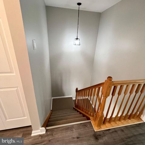 138 BISHOPS GATE LN, Doylestown, PA 18901