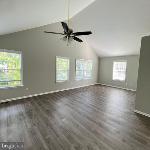 138 BISHOPS GATE LN, Doylestown, PA 18901