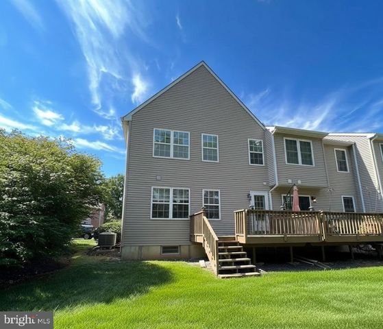 138 BISHOPS GATE LN, Doylestown, PA 18901