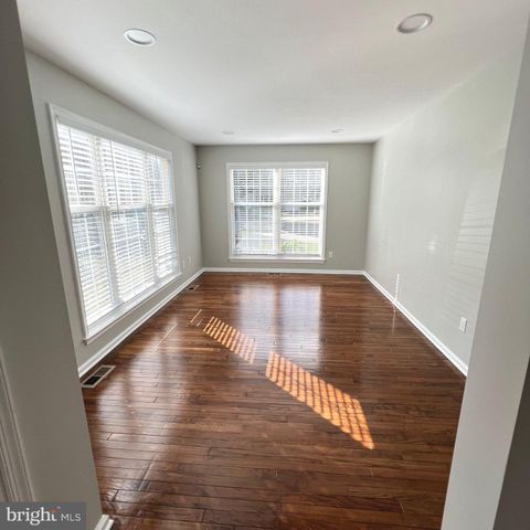 138 BISHOPS GATE LN, Doylestown, PA 18901