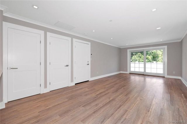 470 Main Street 15, Armonk, NY 10504