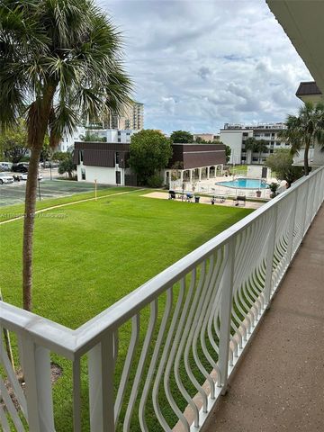 500 NE 2nd St 310, Dania Beach, FL 33004