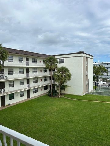 500 NE 2nd St 310, Dania Beach, FL 33004