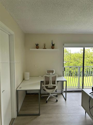 500 NE 2nd St 310, Dania Beach, FL 33004