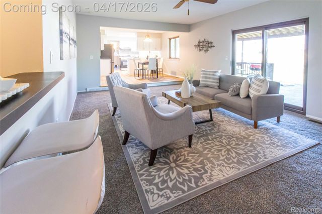 845 Longfellow Drive, Troy, MI 48085