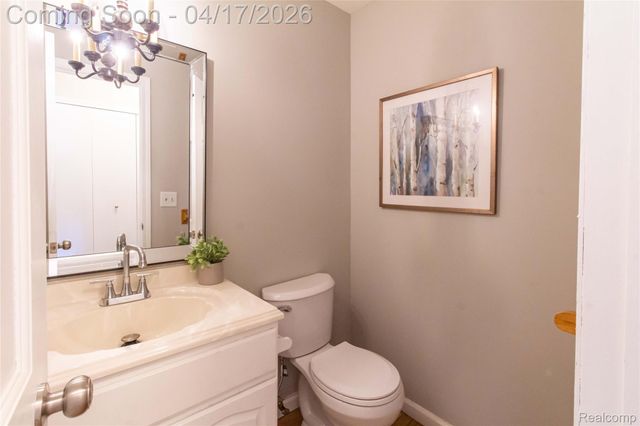 845 Longfellow Drive, Troy, MI 48085