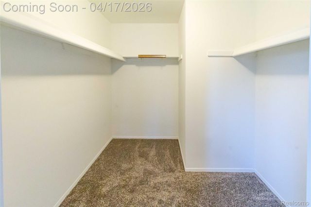 845 Longfellow Drive, Troy, MI 48085