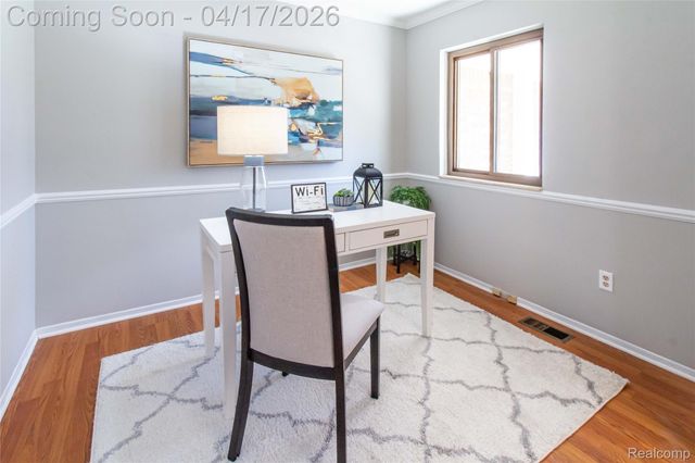 845 Longfellow Drive, Troy, MI 48085